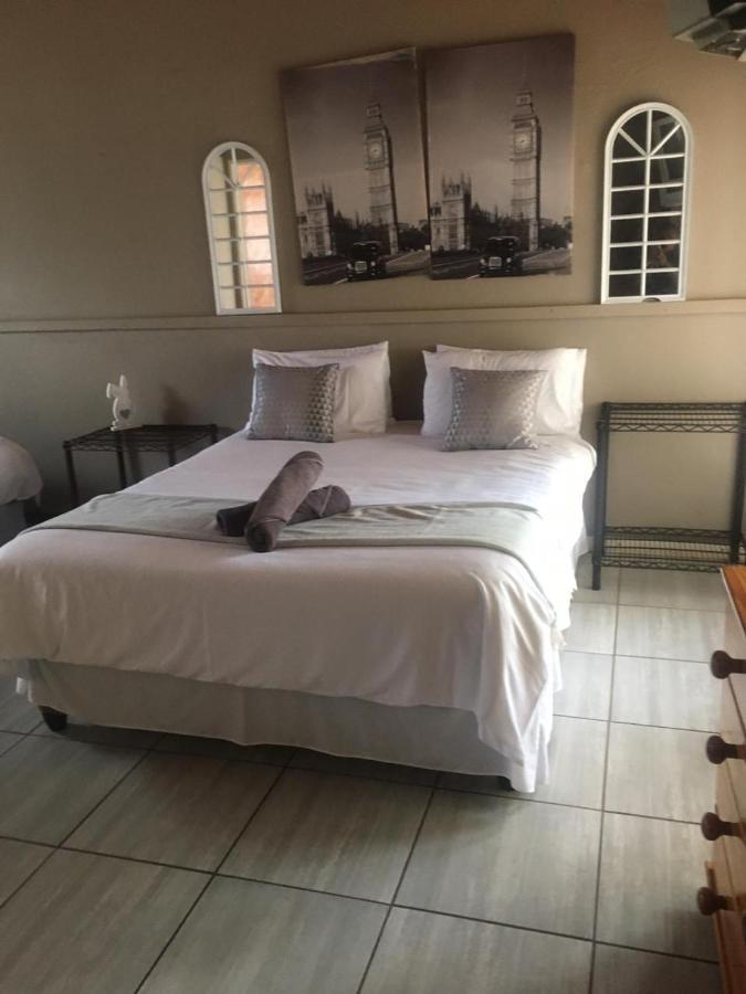 Kusha Two Hotel ซาบี ภายนอก รูปภาพ