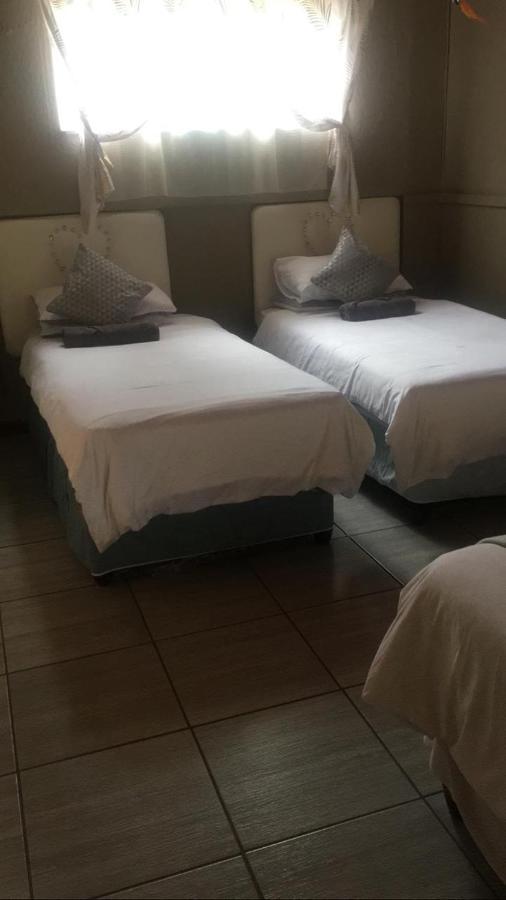 Kusha Two Hotel ซาบี ภายนอก รูปภาพ