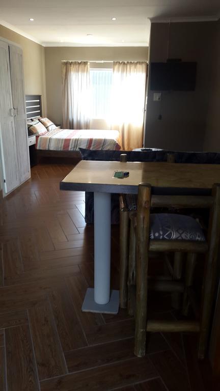 Kusha Two Hotel ซาบี ภายนอก รูปภาพ