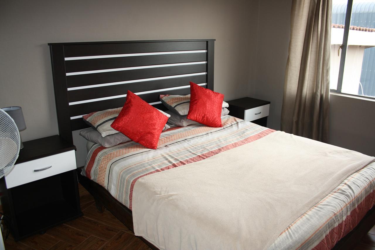 Kusha Two Hotel ซาบี ภายนอก รูปภาพ